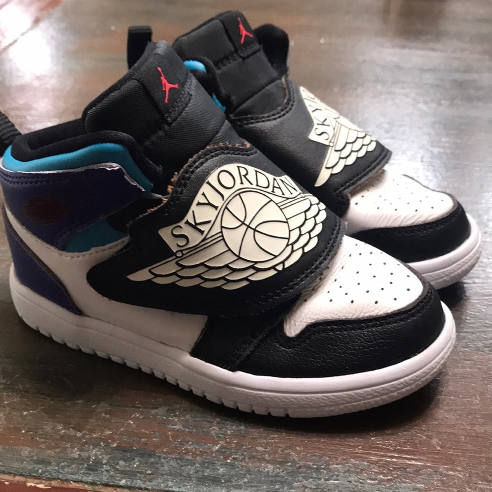 Nike Kids Black and White High-Top Sneakers